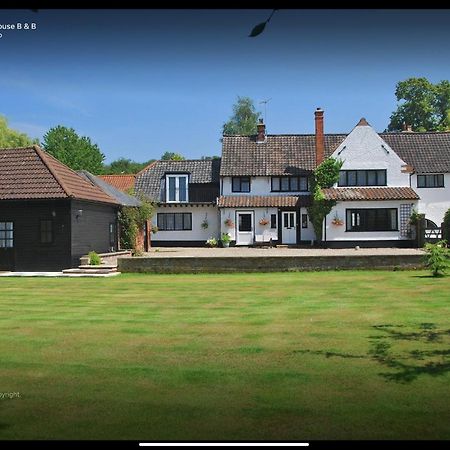 The Bridge Guest House Coltishall Екстериор снимка