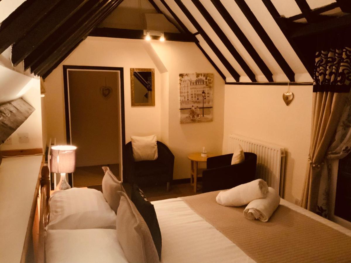 The Bridge Guest House Coltishall Екстериор снимка